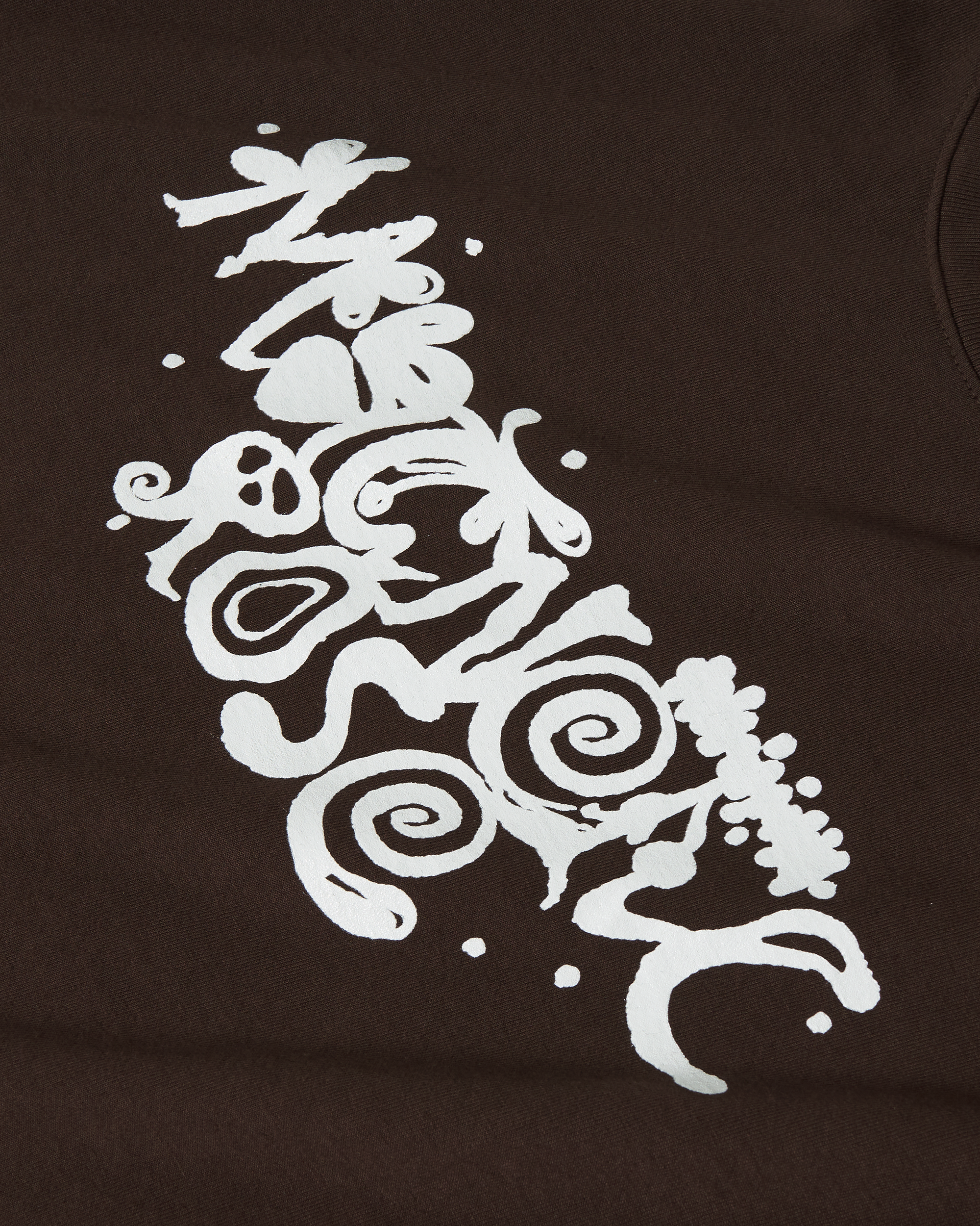 MAGNETIC ROSE T-SHIRT - CHOCOLATE